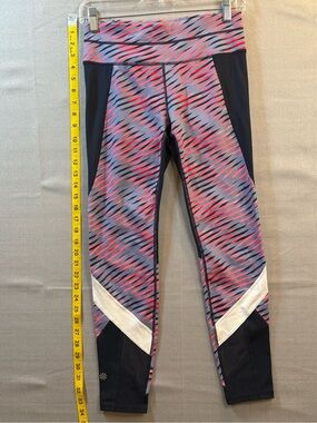 Athleta  Electra Sonar 7/8 Pink and Gray Striped Performance Leggings
